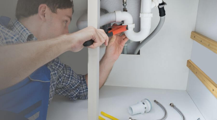 Professional expert plumbing services in Peru, KS